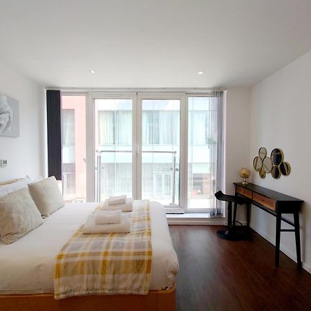 Fully Serviced Two Bed Apartment By Excel & O2 Londres Exterior foto